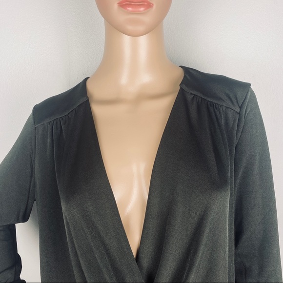 NEW FREE PEOPLE BLACK LONG SLEEVE BODYSUIT - Picture 4 of 9